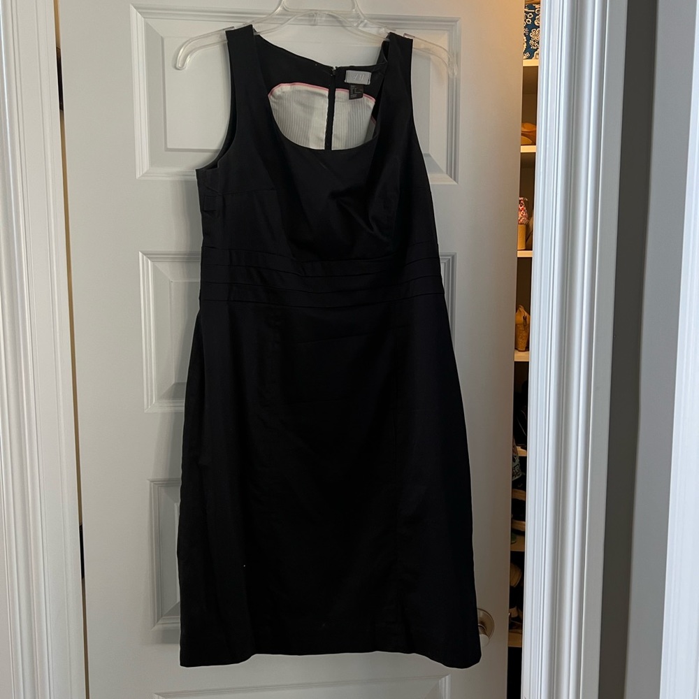 H & M size 14 dress black